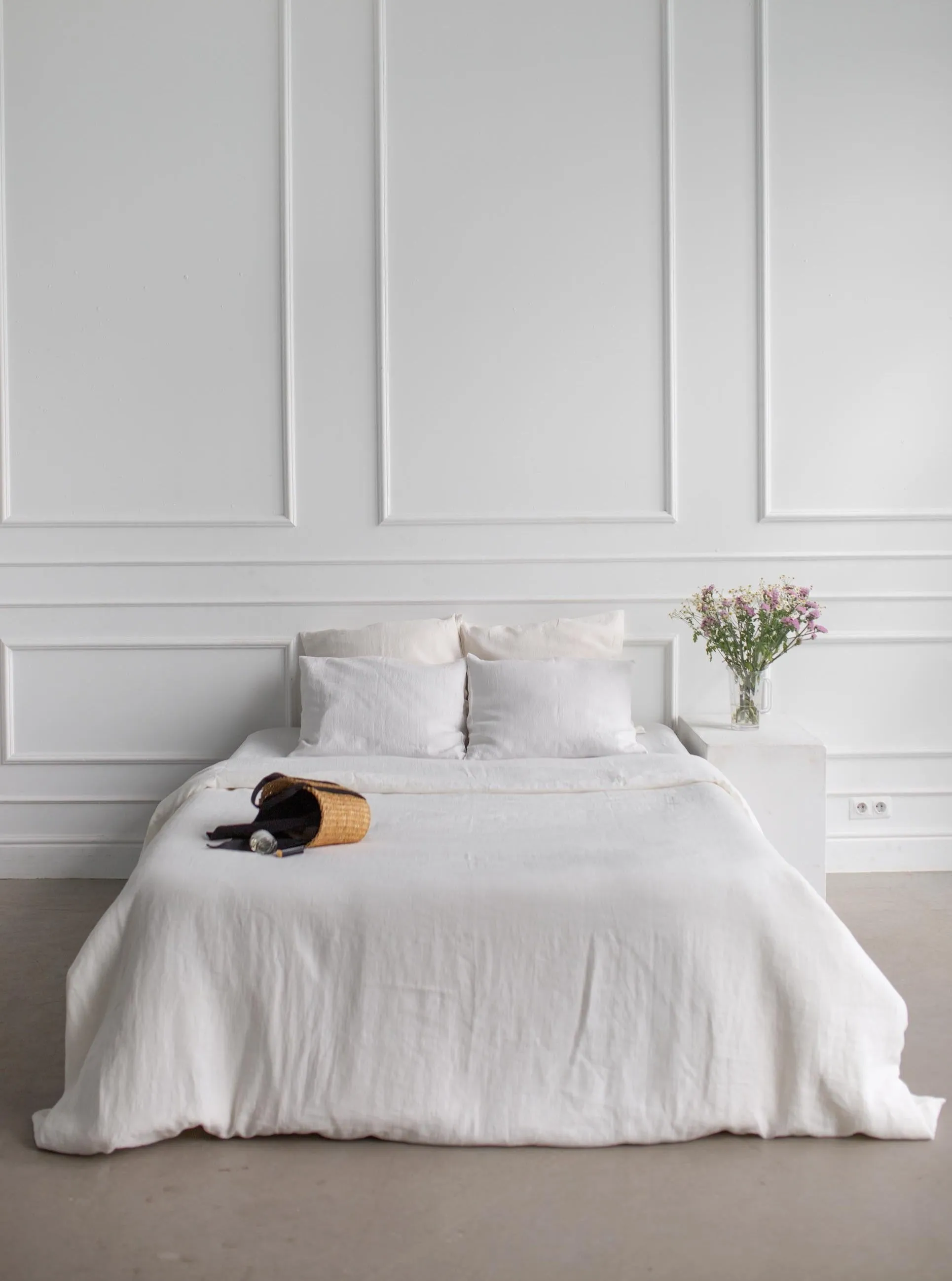 Linen Bedding Set - White