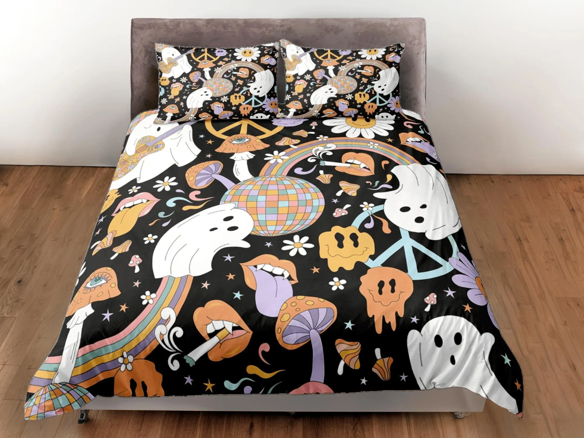 Retro cute ghost and smiley 90s halloween bedding hippie duvet cover set, colorful dorm bedding, teens bedroom, adult duvet, toddler bedding