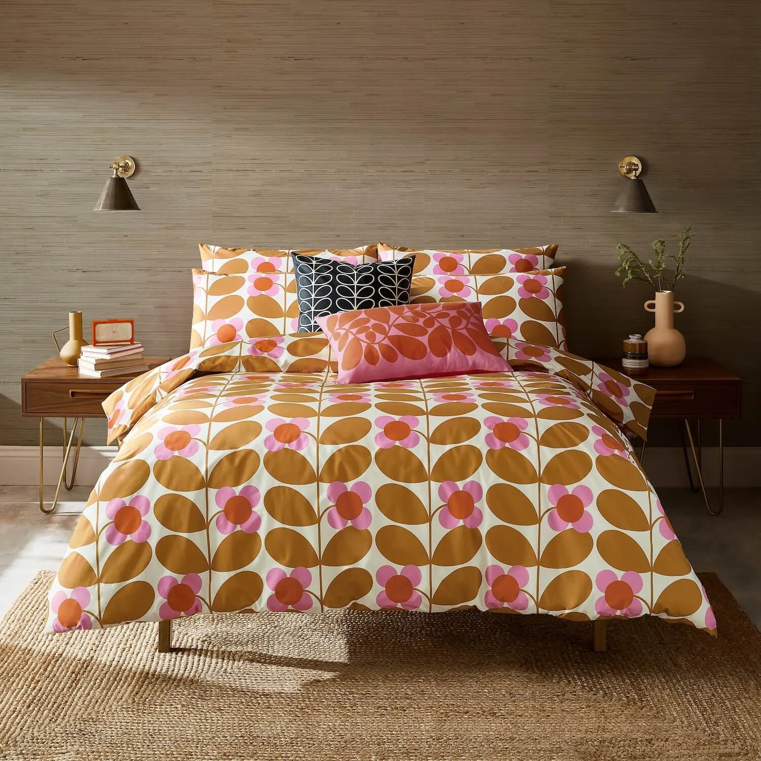 Stem Bloom Bed Linen Set - Saffron