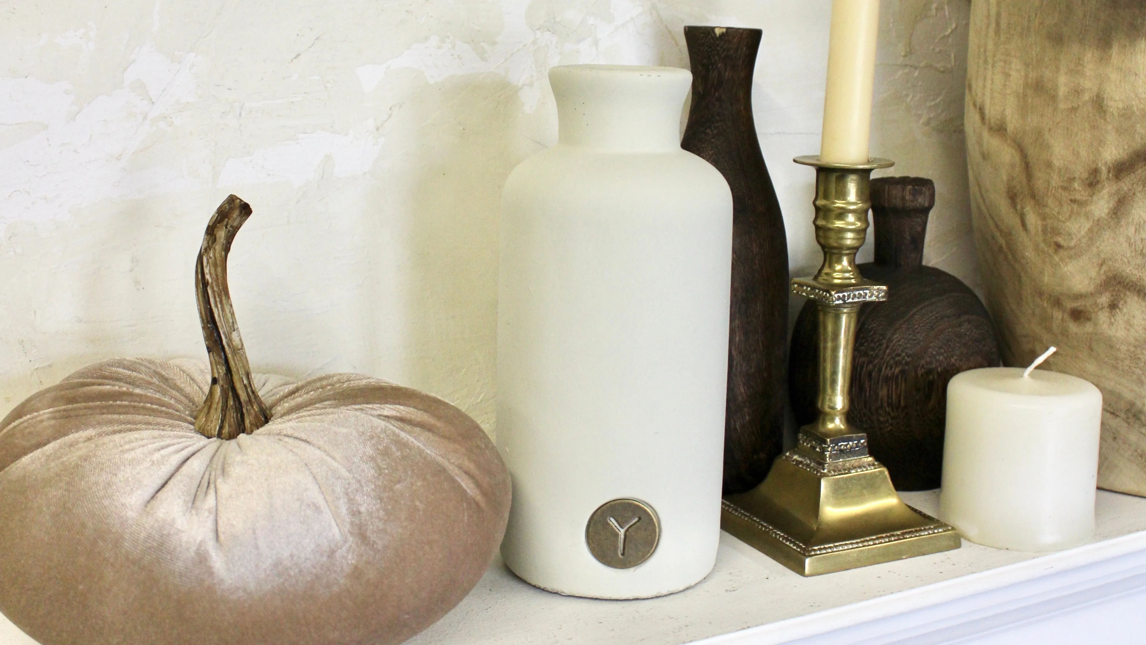 Warm White Matte Bottle Vase (Small)