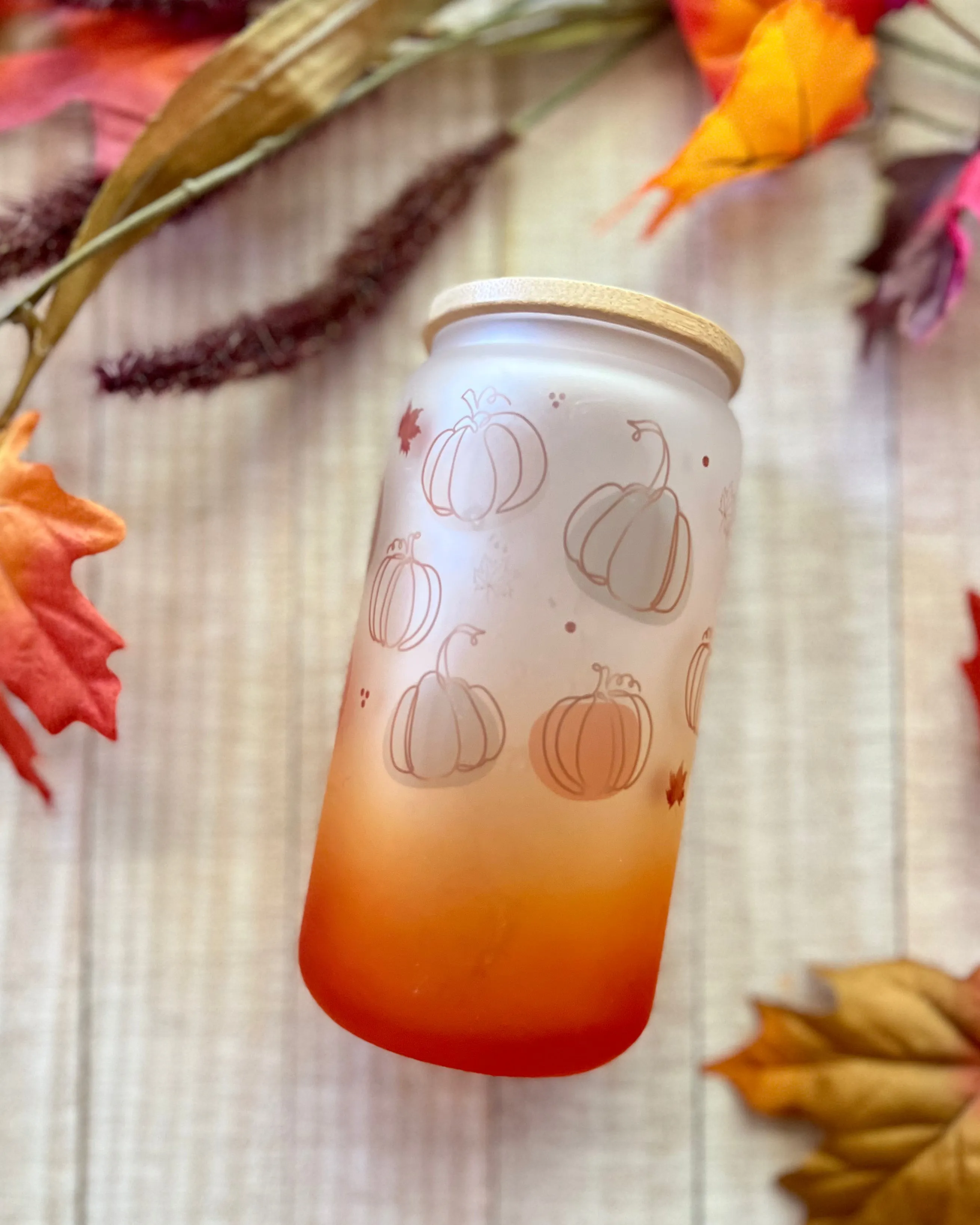 whimsical pumpkins | 16oz ombre frosted glass can